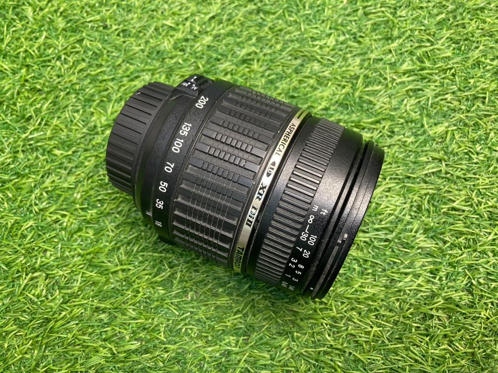 Tamron AF 18-200mm 3.5-6.3 XR Di II LD (IF) Macro