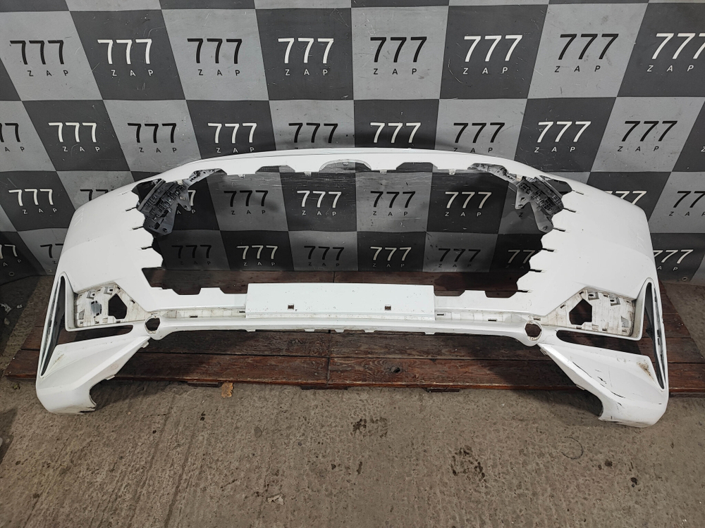 Бампер передний Changan UNI-K 20-нв Б/У Оригинал CD569F2713011400AA