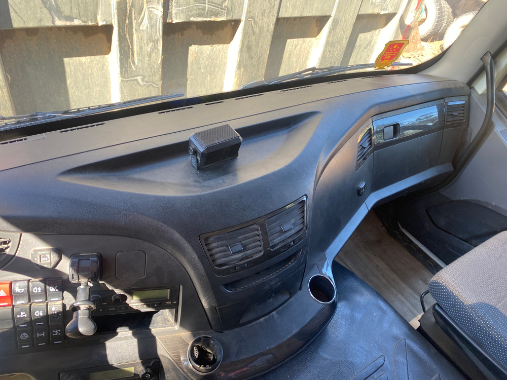 FAW J6 8x4 Самосвал СА3310Р66K24T4E5