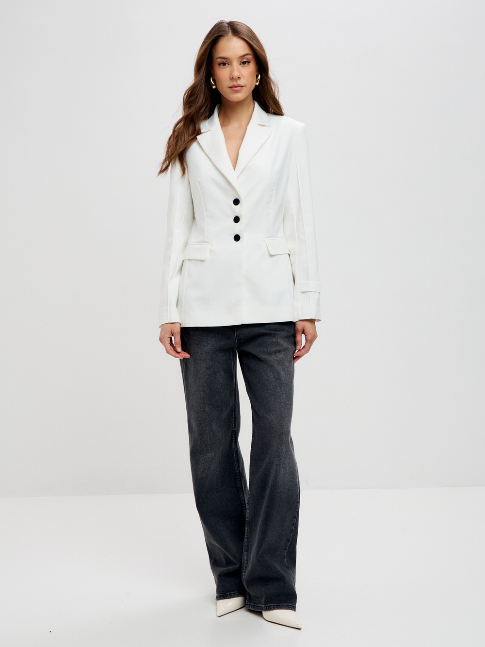 Прямые джинсы