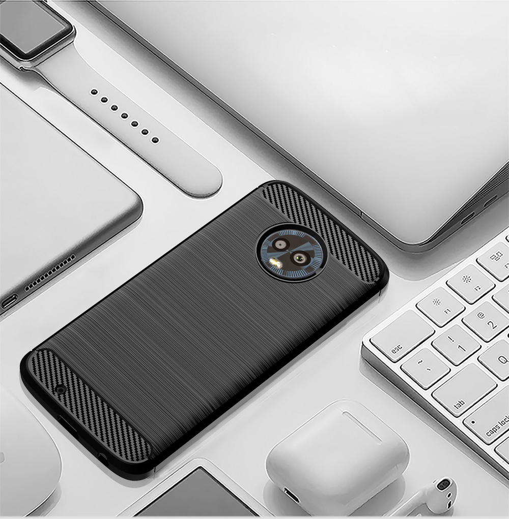 Чехол для Motorola Moto G6 цвет Black (черный), серия Carbon от Caseport