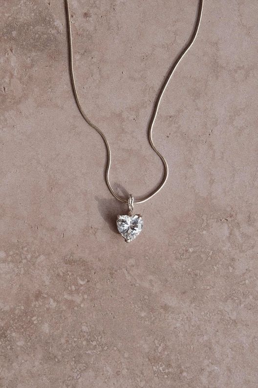 Подвеска WHITE HEART / Puntus.me