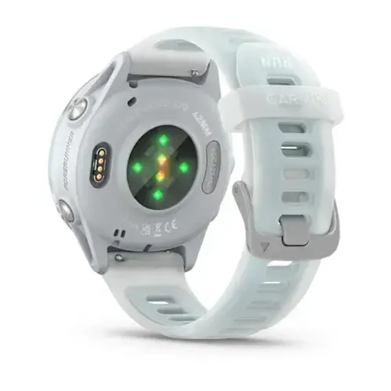 Умные часы Garmin Forerunner 570 - 42 мм Алюминий облачно-голубой с полупрозрачным ремешком белого/облачно голубого цвета