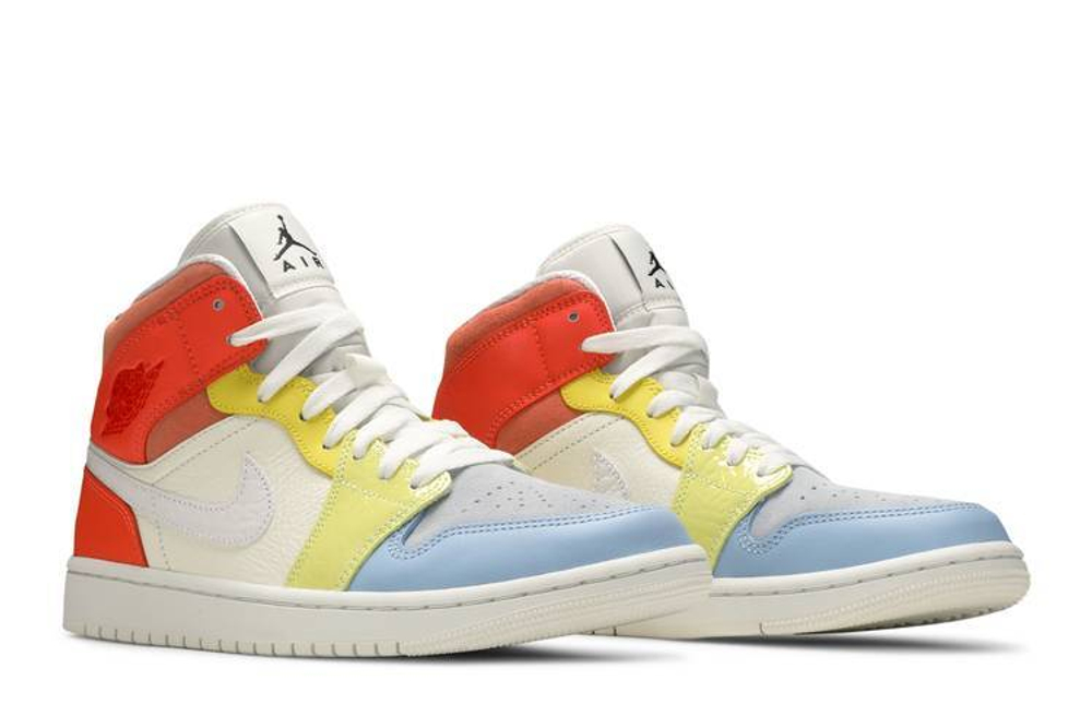 Кроссовки Jordan Air Jordan 1 Mid "To My First Coach" (Женская размерная сетка)