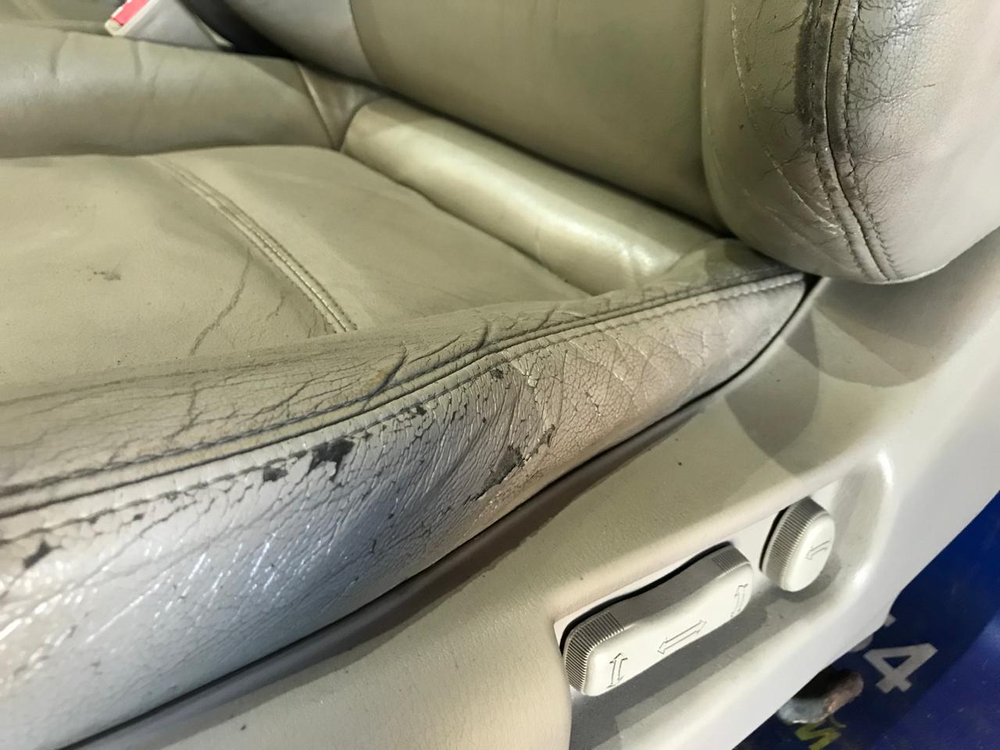 Сидение переднее левое NISSAN TERRANO 1999