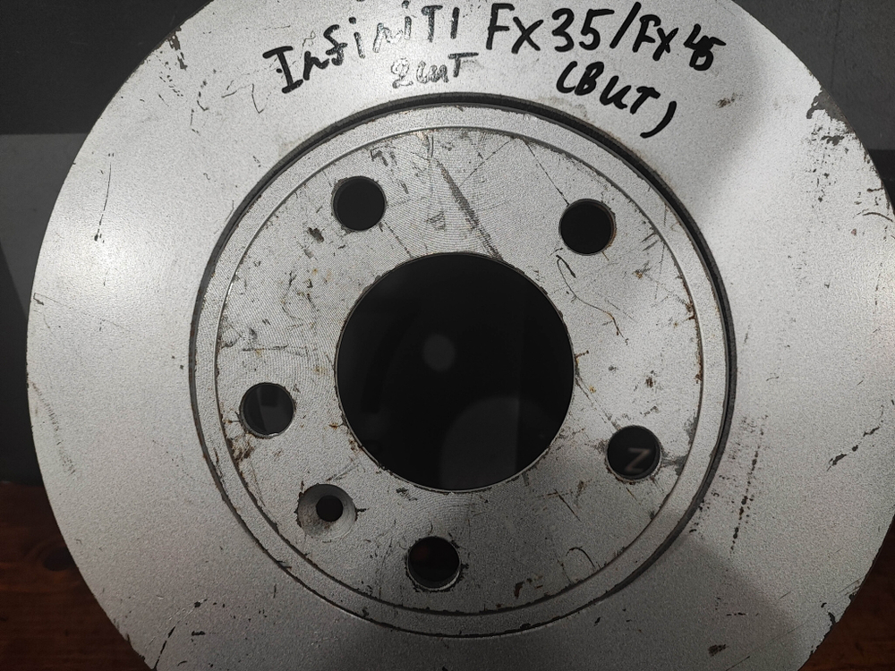 Диск тормозной вентилируемый Nissan, Opel , Renault Trafic 3, Vivaro A, Primastar  Новое  J3301092