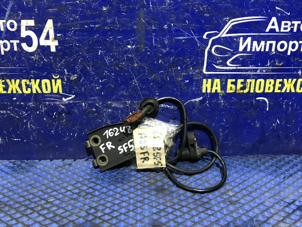 Датчик ABS передний правый SUBARU FORESTER 1999-2002