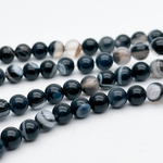 Агат тонированный серо-черный, диаметр 6,1-6,3 мм, цена за 28-29 шт (1/2 нити)