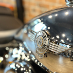 Harley-Davidson Fat Boy 117 Gray Ghost (Icon Collection)