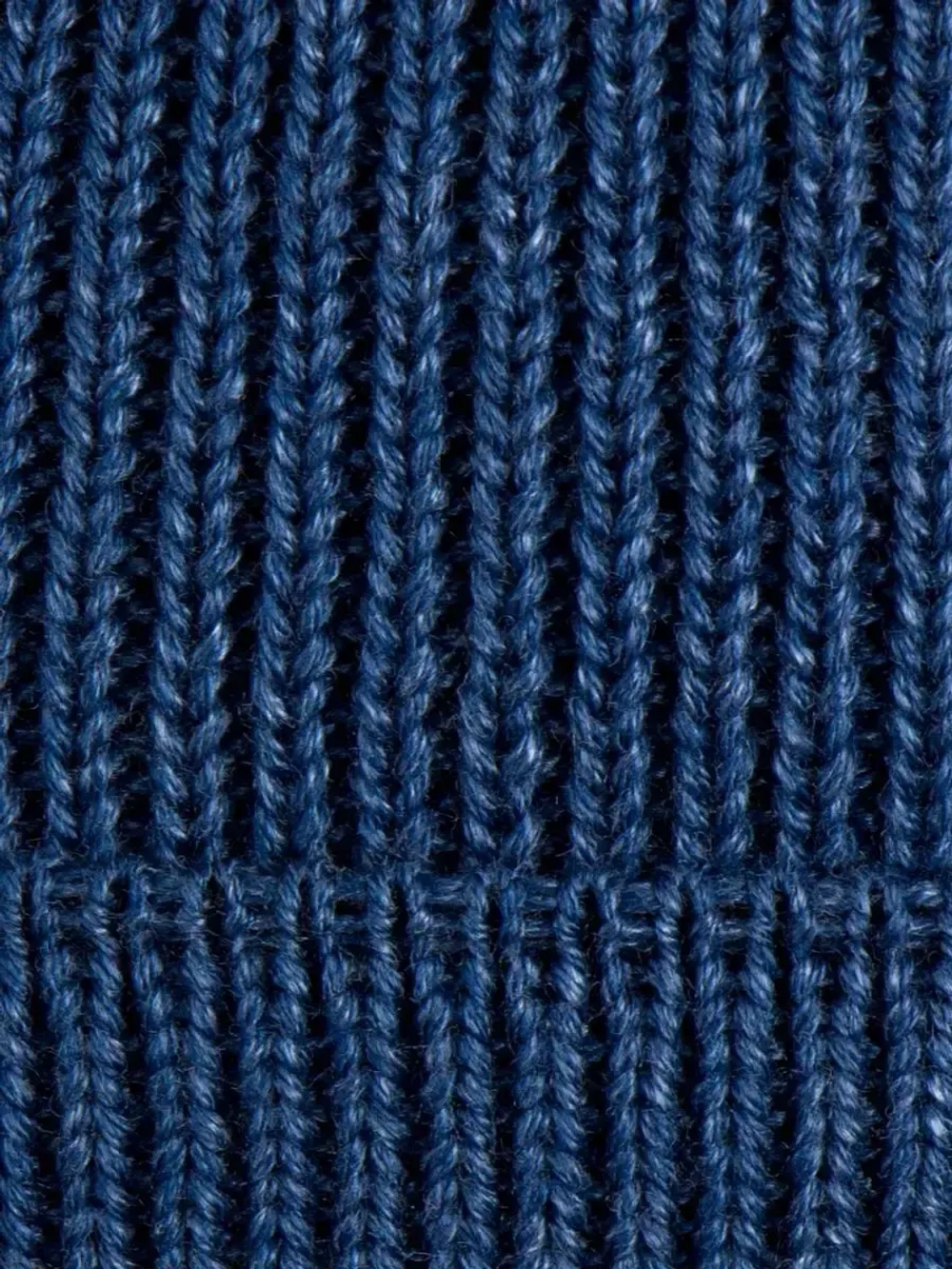 Шапка для мальчика вязаная осенняя