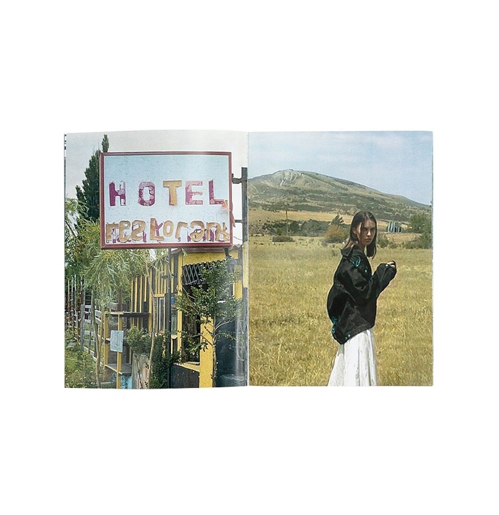 Купить Зин Волчок Hotel relocant Зин Волчок Hotel relocant