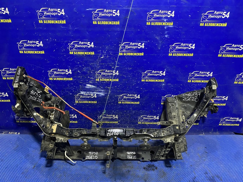 Рамка радиатора / телевизор TOYOTA WISH 2009-2017