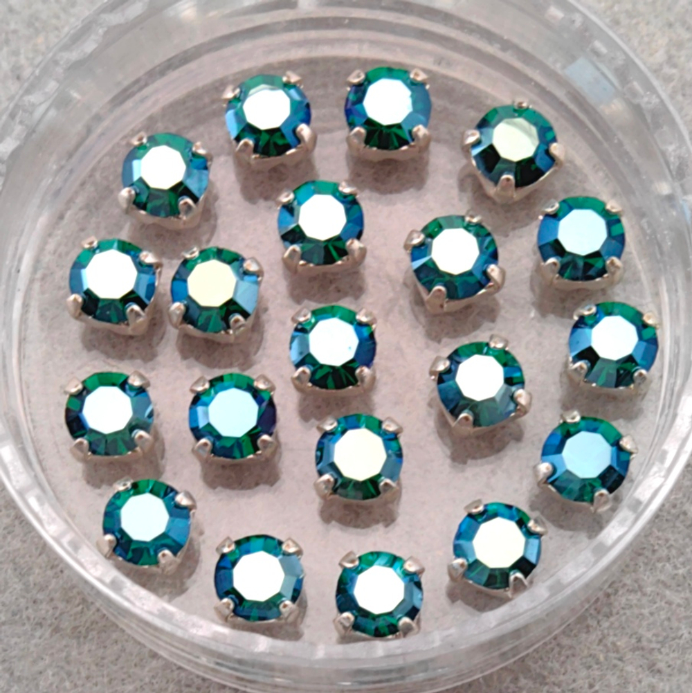 Шатоны Preciosa MAXIMA в оправах, Emerald Shimmer/Silver