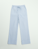 Свободные брюки на резинке в полоску