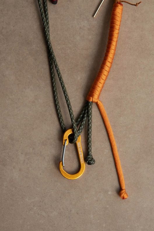 Шнурок кросс-боди Ши-Цзы / Bread&Roses