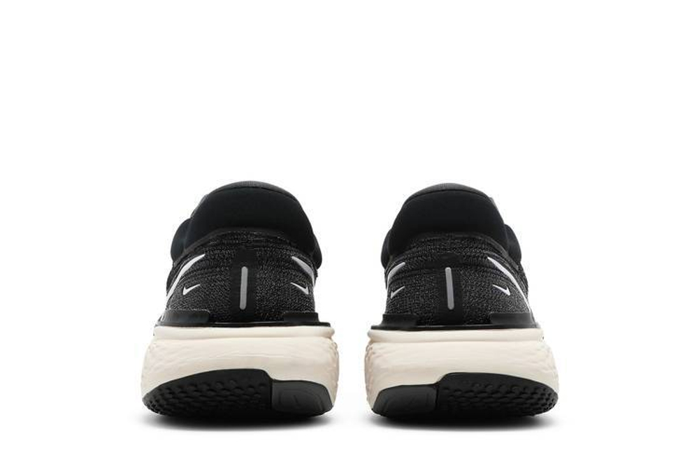 Кроссовки Nike Invincible Run 1 Flyknit