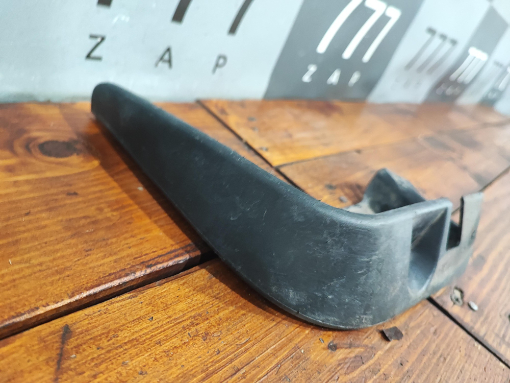 Брызговик передний левый Kia Rio 4 (FB) 17-22 Б/У Оригинал 86831H0000