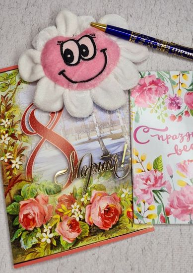 Набор в подарок на 8 марта Весна (магнит в подарок)