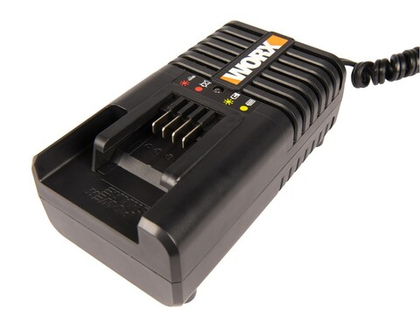 Зарядное устройство автомобильное WORX WA3765