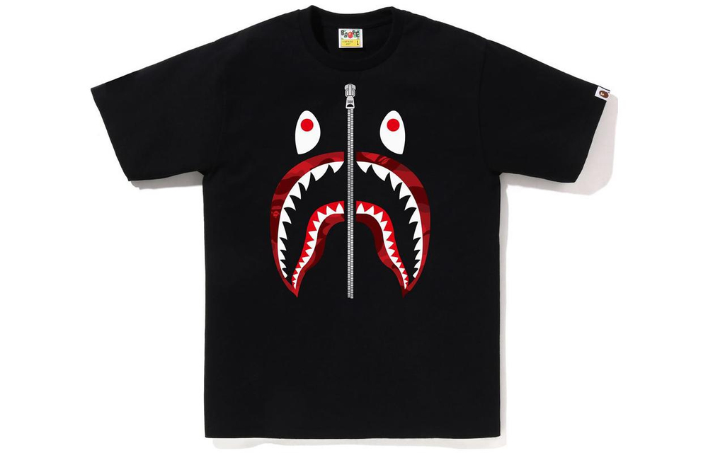 A Bathing Ape Bathing Ape The City Camo Shark Футболка черный красный