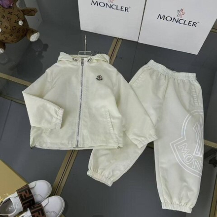 Детский спортивный костюм Moncler