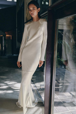 ZARA ПЛАТЬЕ ИЗ 100% ШЕЛКА СО СБОРКАМИ, ЖЕЛТОВАТО-БЕЛЫЙ