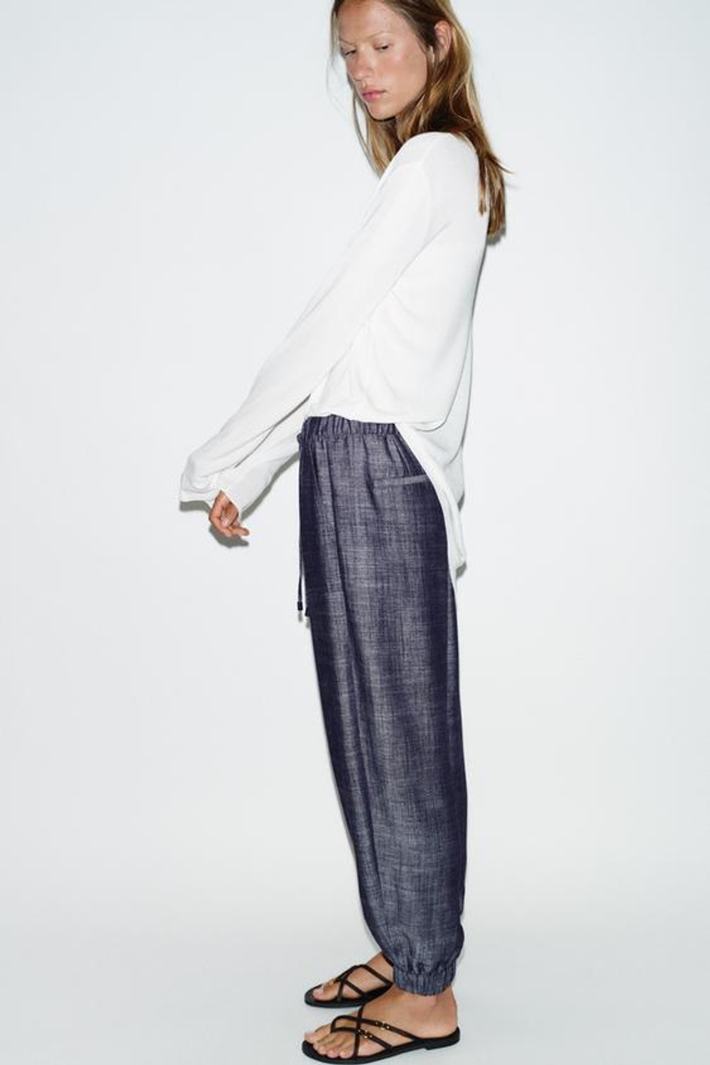 ZARA ДЖОГГЕРЫ С МАНЖЕТАМИ, ИНДИГО