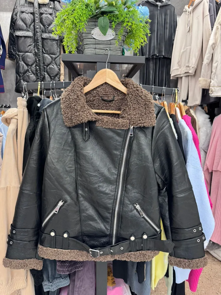 Дубленка 2563524 Fabrika