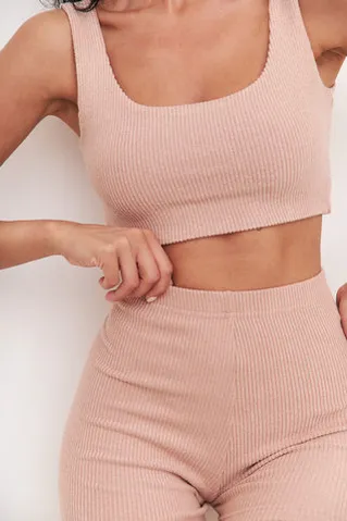 Кроп топ из лапши с пич-эффектом цвета мокко