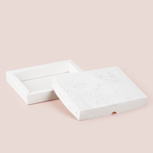 Коробка для пряников с тиснением 200*160*30 мм