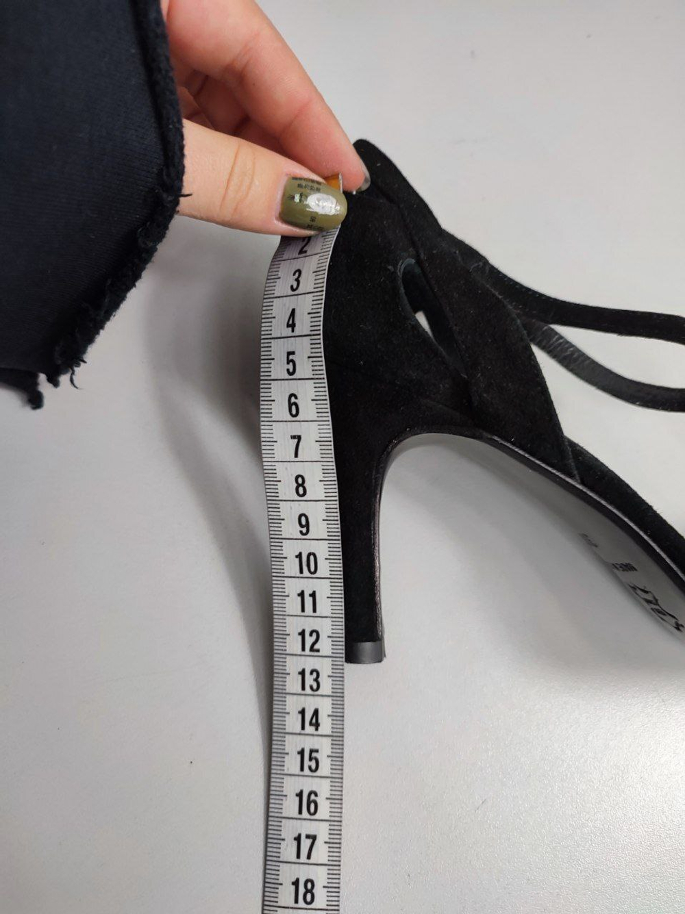 Босоножки Carlo Pazolini красивые 38 размер