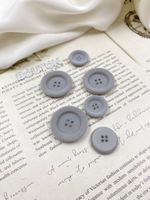 Пуговицы на прокол серые с бархатным напылением