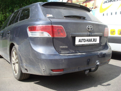 Фаркоп Auto-Hak O 74 Toyota Avensis универсал 2009- (паспорт и сертификат в комплекте)(без электрики)