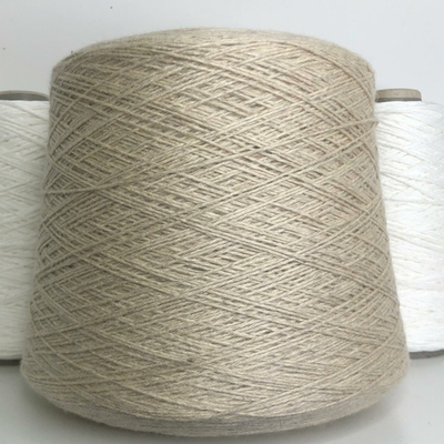 JAGUAR - GTI (Gruppo Tessile Industriale); 10% соболь, 20% шелк, 70% кашемир; 400м/100гр; col.5528 Unito, цвет: натуральный беж