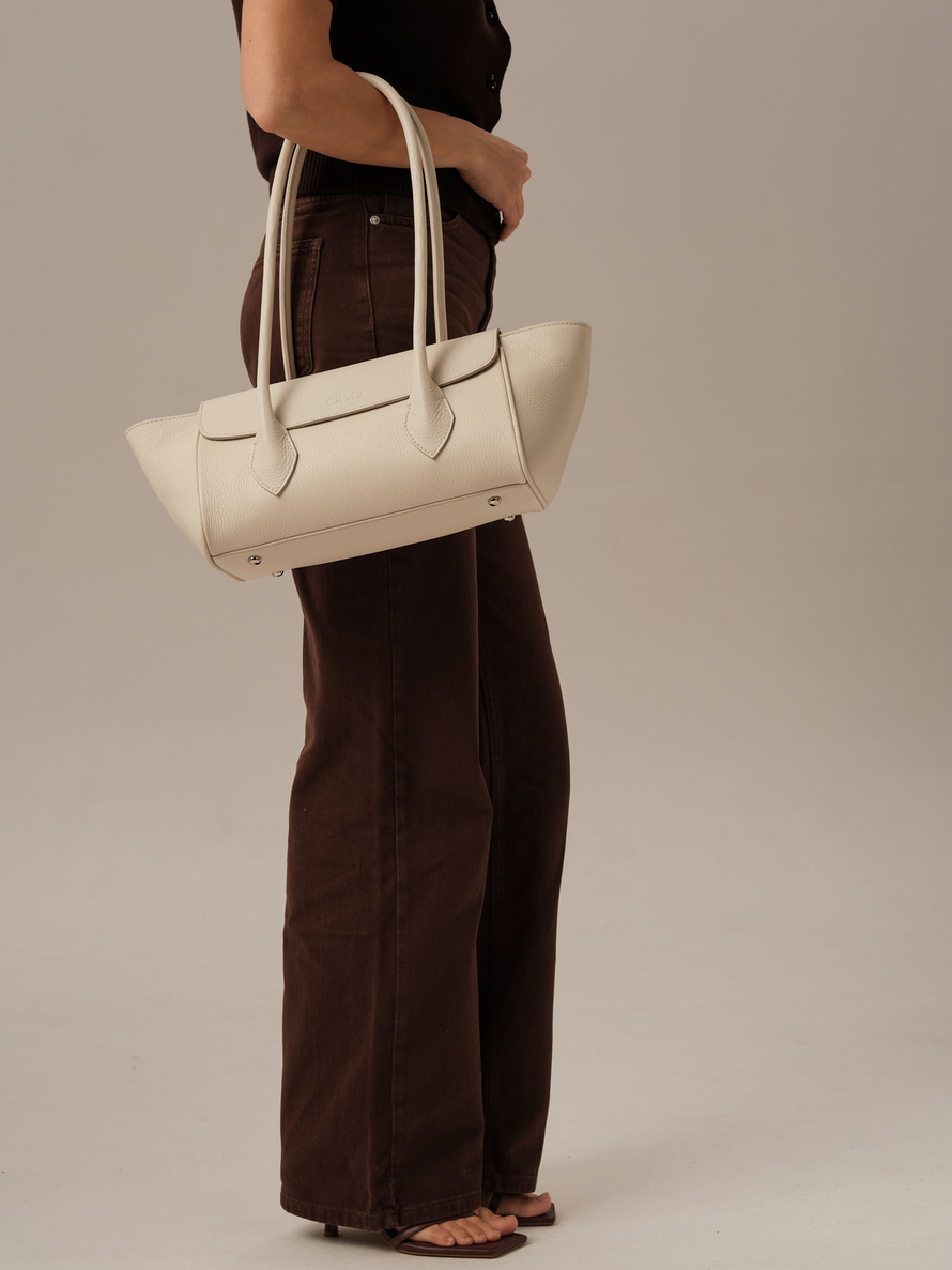 Кожаная сумка Viki DBR 31341 ванильное молоко