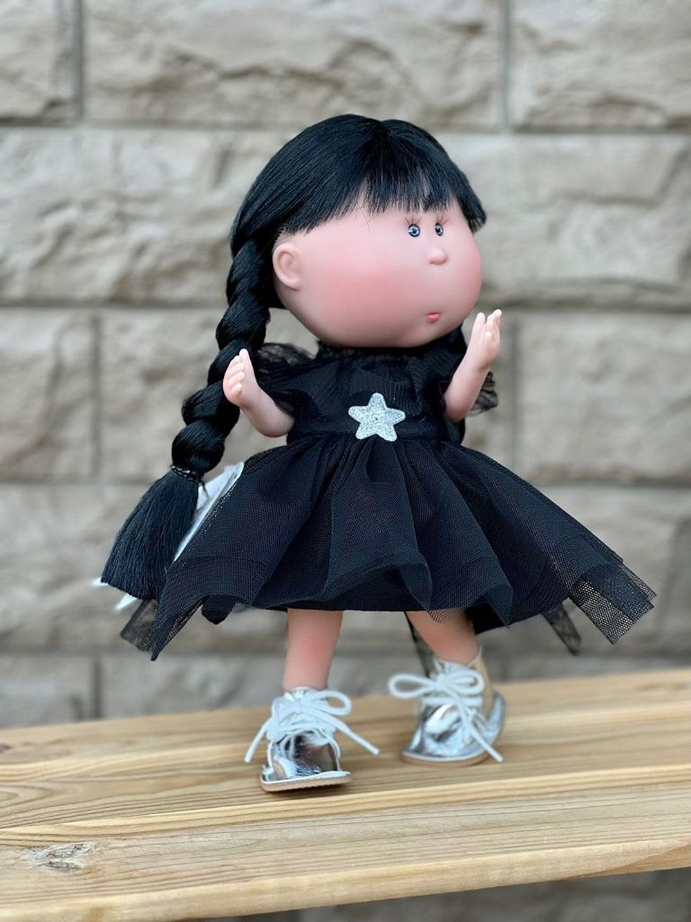 Кукла Nines виниловая 30см MIA BLACK в пакете (1134M)