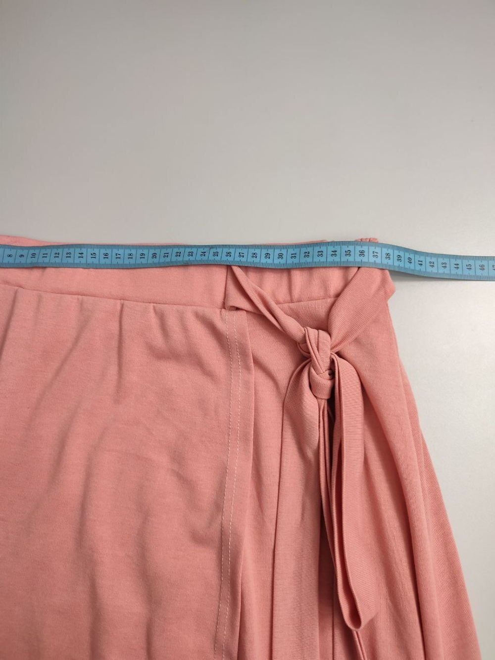 Юбка нежная 46 размер, новая