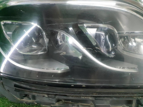 Фара правая Mercedes GLS x166 (2015-2019) LED