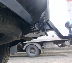 Фаркоп с унив. электрикой Смарт на Oting Paladin 2023-, с подрезкой бамера Бизон FA 0630-E