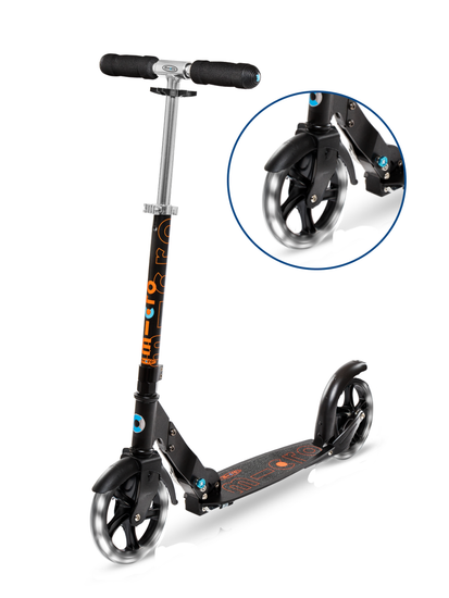 Самокат Micro Classic Black LED черный