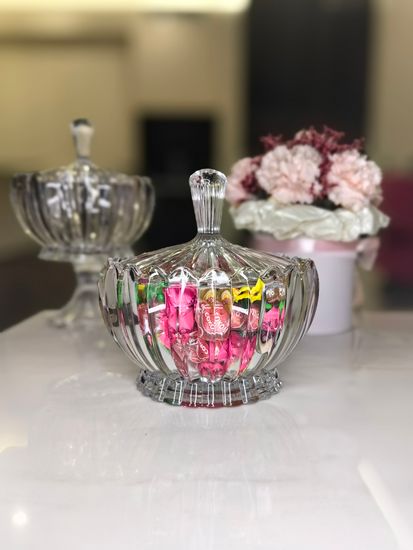 Сахарница из стекла с крышкой