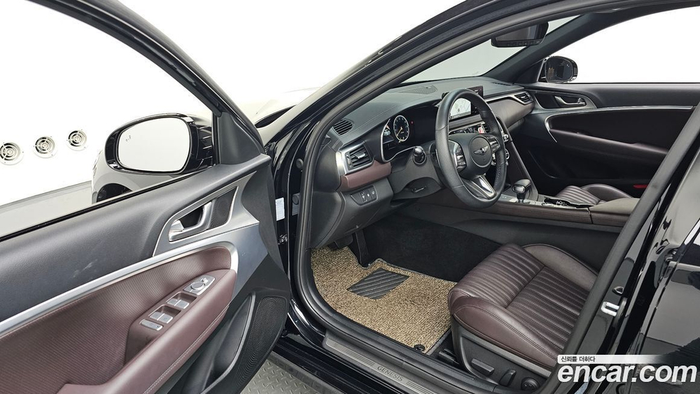 Genesis The New G70 Бензин 2.0T 2WD (05.2021)