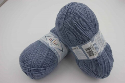 ALIZE "LANAGOLD 800", 49% шерсть, 51% акрил, 100 гр, 800 м, 221 светлый джинс