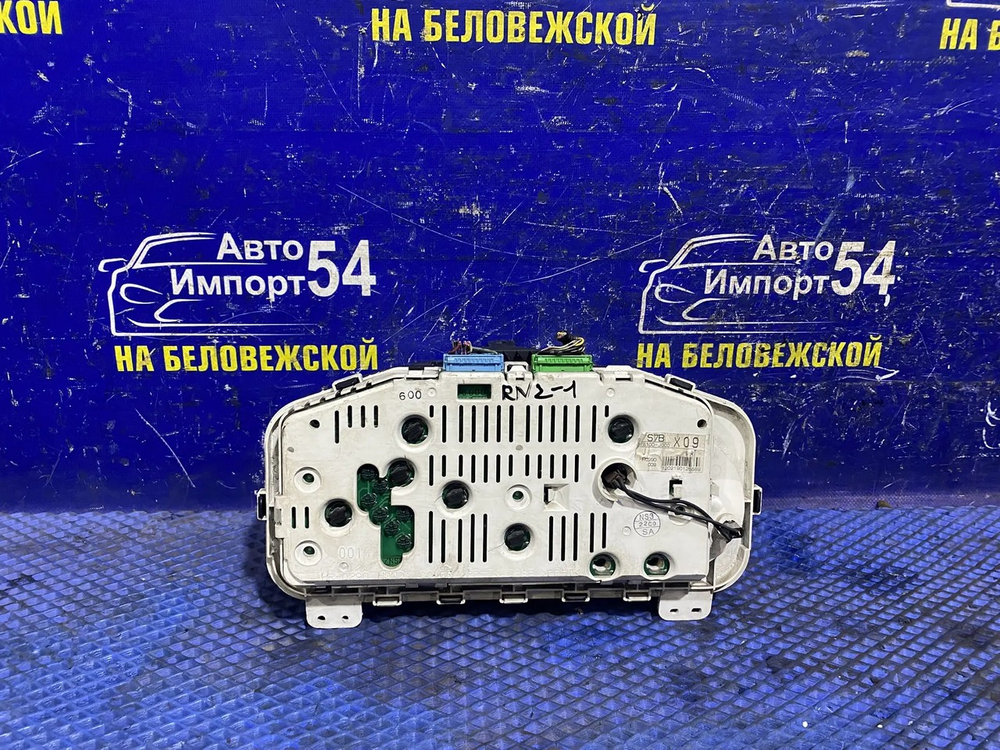 Щиток приборов Honda STREAM 2001