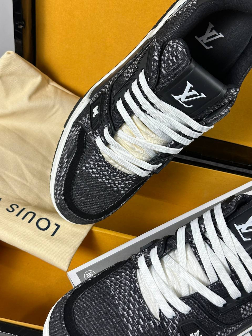 Кеды Louis Vuitton