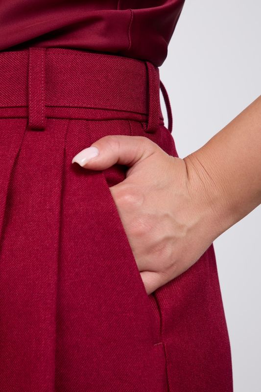 Брюки со стрелками; бордо