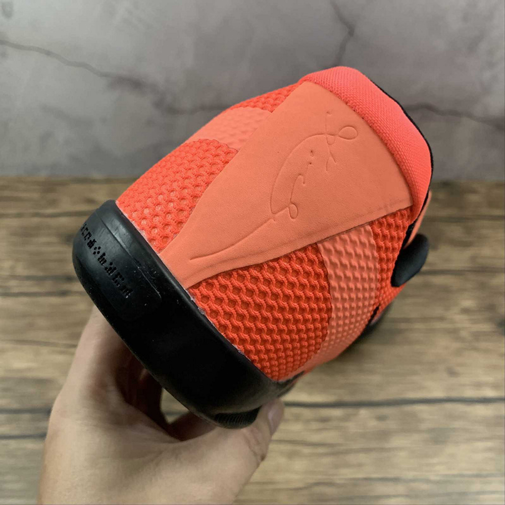 Kobe 11 em low barcelona online
