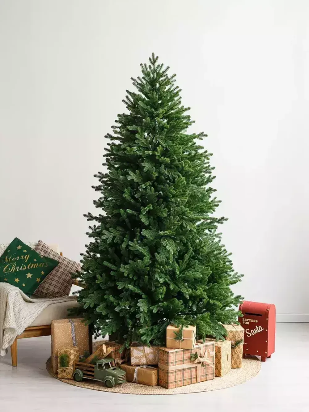 Ель искусственная «Мэдисон» (Литая хвоя ) 240 см / 2.4 м