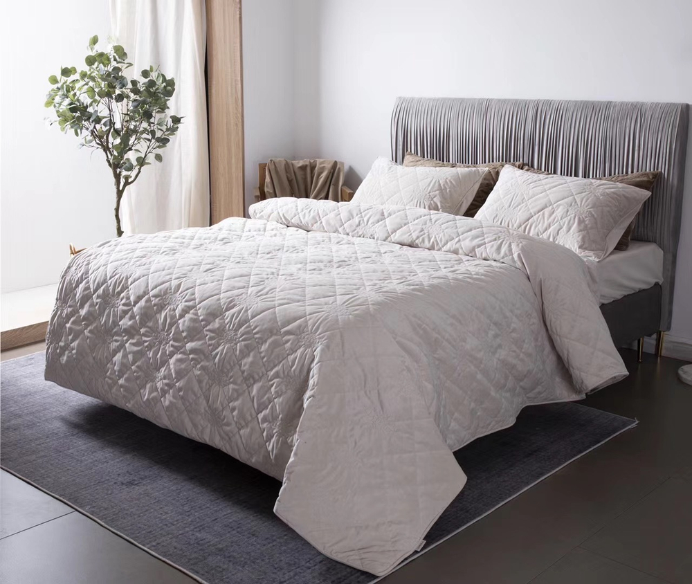 Бархатные покрывало Roberto Cavalli 240x260