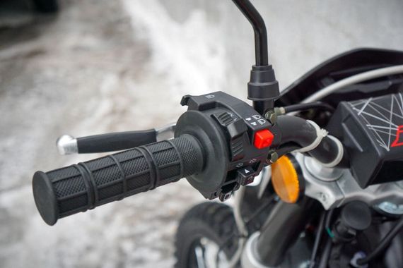 Мотоцикл кроссовый эндуро BSE Z1Y